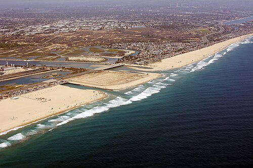 Aerial photo of Newport Beach, California